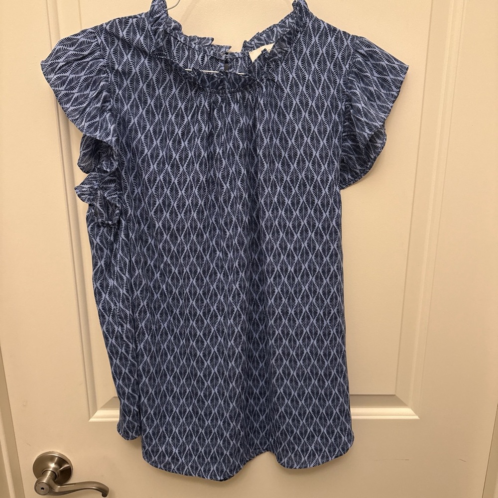 Loft‎ Blue Patterned flowy top